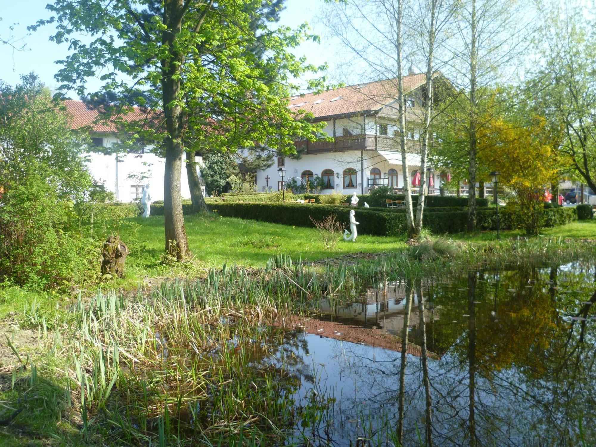 Gasthof-Hotel Hohensteiger Rosenheim Buitenkant foto